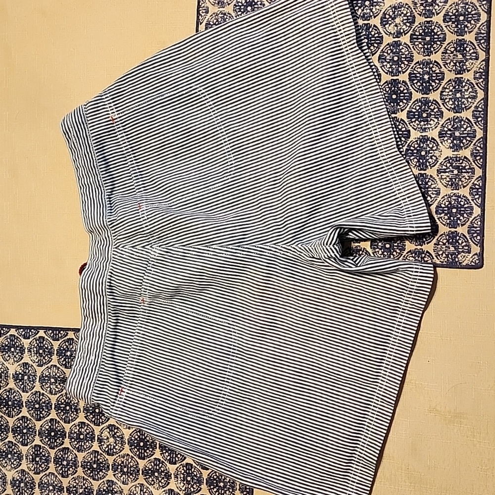 Mountain Lake Jean Company View 2